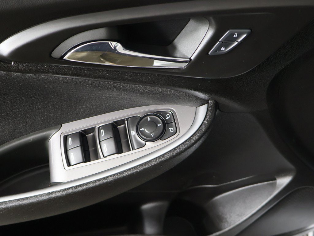 Used 2024 Chevrolet Malibu LS w/ Driver Confidence Package FWD image 30