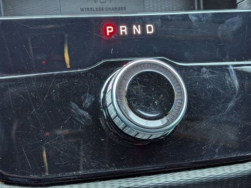 Used 2023 Jeep Grand Cherokee Altitude image 16