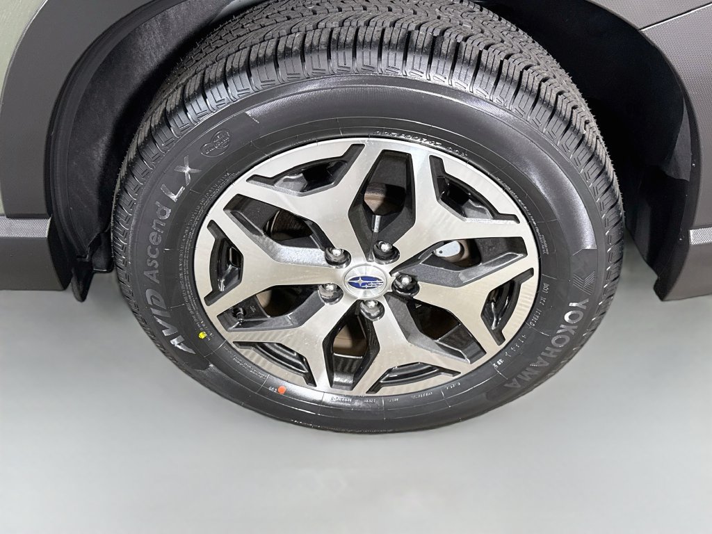 Used 2021 Subaru Forester Premium AWD/4WD image 33