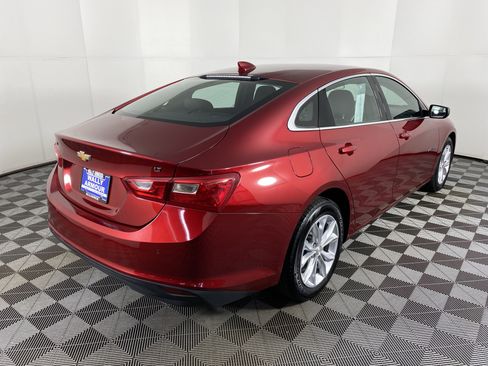 Used 2025 Chevrolet Malibu LT image 7