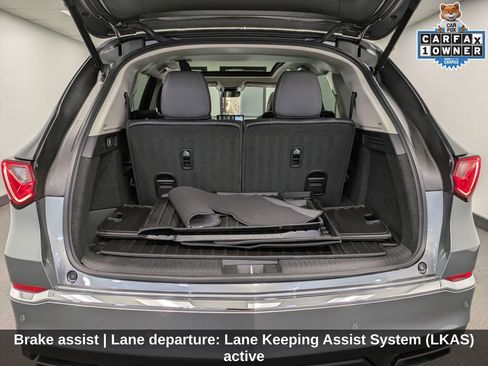 Used 2023 Acura MDX SH-AWD w/ Technology Package image 31