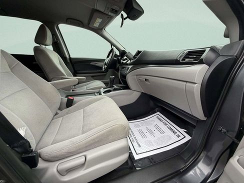 Used 2019 Honda Pilot EX image 15