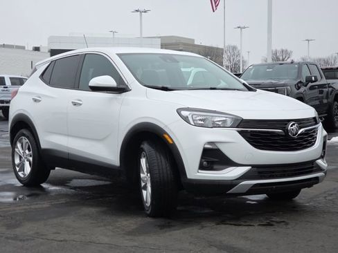 Used 2022 Buick Encore GX Preferred w/ Cold Weather Comfort Package image 16