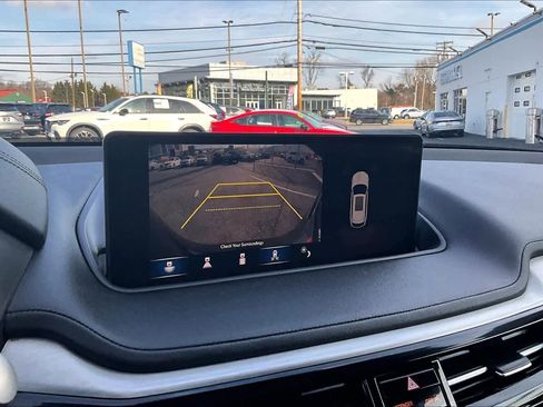 Used 2023 Acura MDX SH-AWD w/ Technology Package image 25