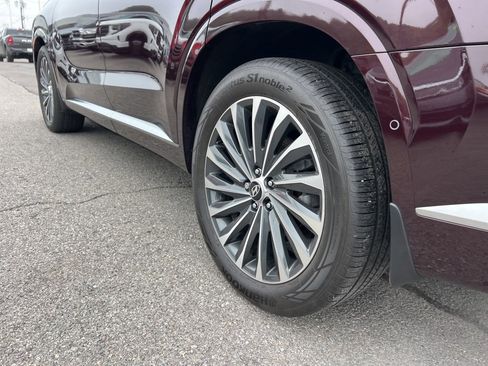 Used 2024 Hyundai Palisade Calligraphy image 31