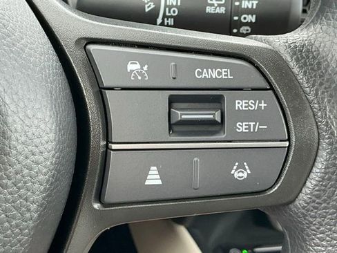 New 2026 Honda HR-V LX image 14