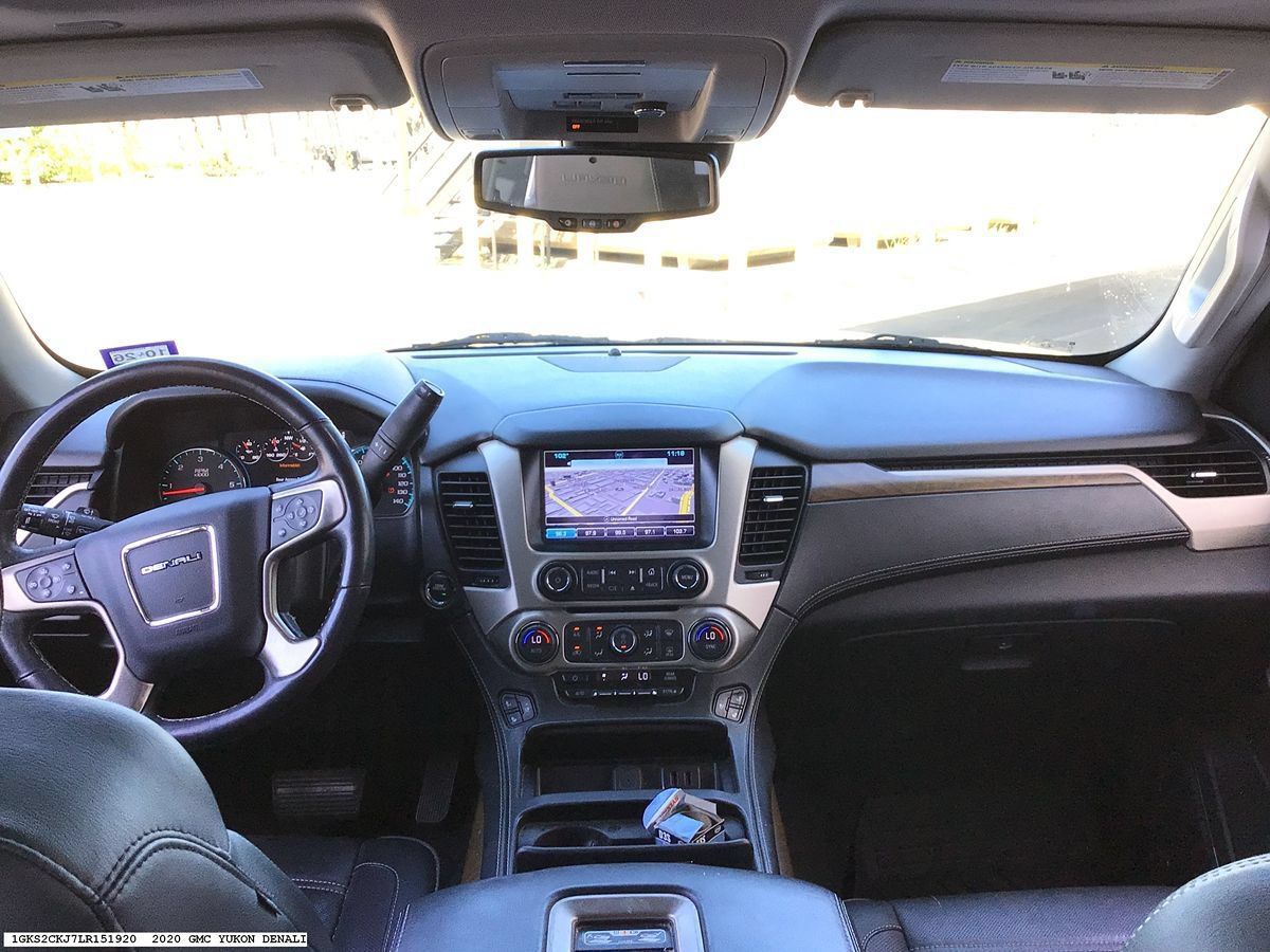 Used 2020 GMC Yukon Denali w/ Open Road Package AWD/4WD image 13