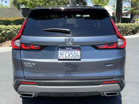 Used 2023 Honda CR-V Sport Touring image 17