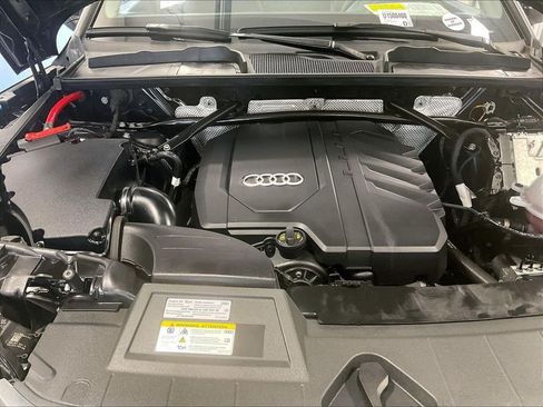 Used 2023 Audi Q5 2.0T Premium Plus w/ Premium Plus Package AWD/4WD image 30