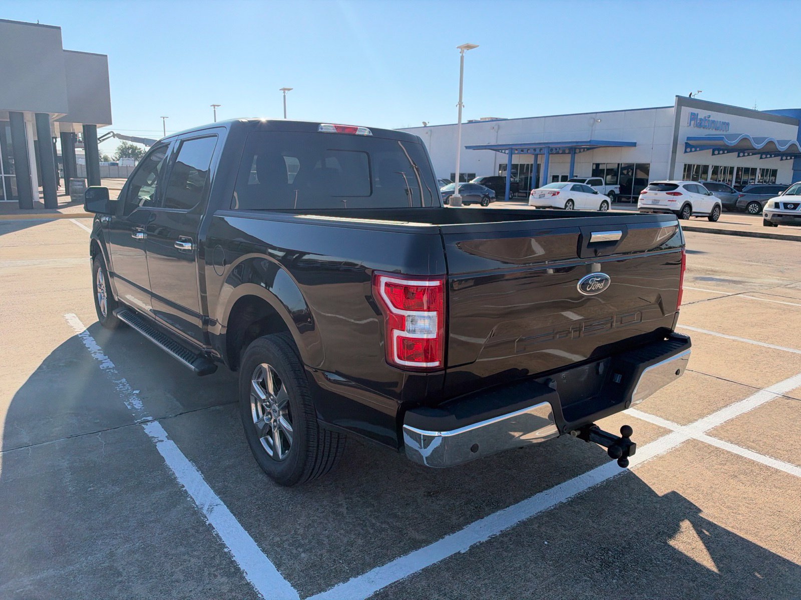 Used 2020 Ford F150 XLT w/ Equipment Group 302A Luxury RWD image 3