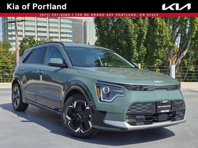 Used 2023 Kia Niro Wind w/ Wind Preserve Package