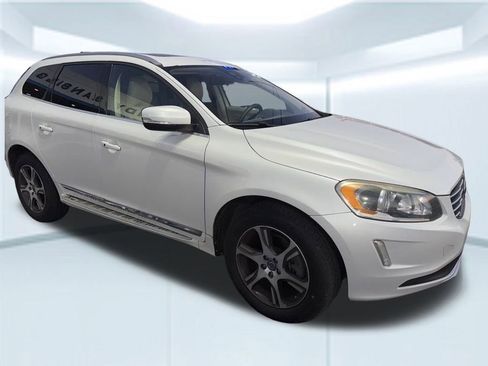 Used 2014 Volvo XC60 T6 image 2