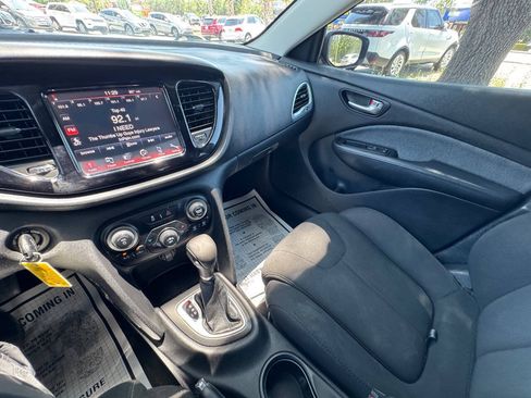 Used 2013 Dodge Dart SXT FWD image 35