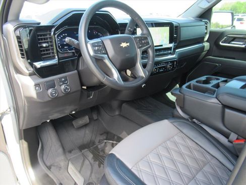 Used 2024 Chevrolet Silverado 1500 LT w/ LPO, Liner Protection Package image 15