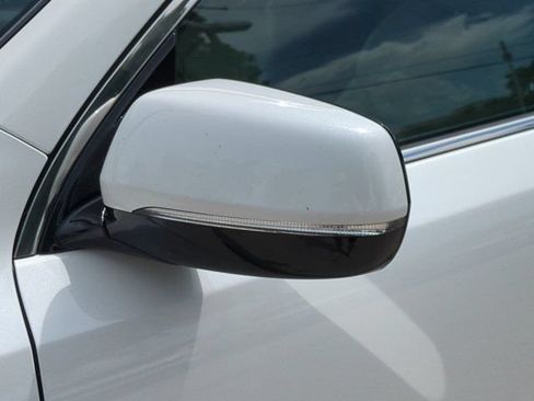 Used 2020 Acura MDX FWD image 11