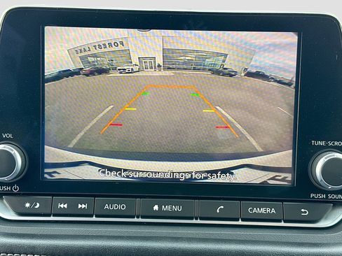 Used 2023 Nissan Rogue SV image 11