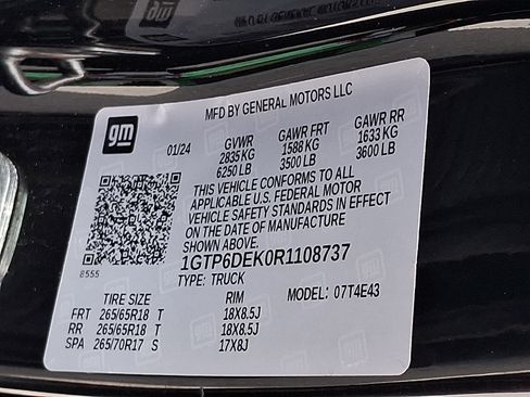Certified 2024 GMC Canyon AT4 w/ Canyon Safety Plus Package AWD/4WD image 28