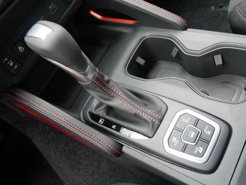 New 2026 Nissan Frontier PRO-4X w/ Pro-4x Convenience Package image 9