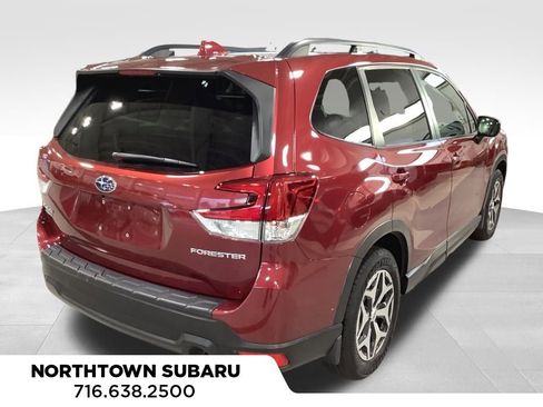 Used 2019 Subaru Forester Premium image 8