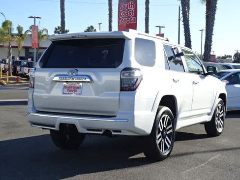 Certified 2024 Toyota 4Runner Limited AWD/4WD image 12