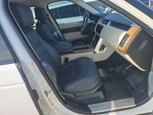 Used 2019 Land Rover Range Rover HSE AWD/4WD image 7