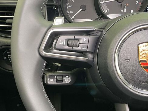 New 2026 Porsche Macan AWD/4WD image 40