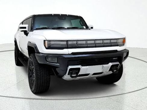 Used 2025 GMC Hummer EV 2X AWD/4WD image 2