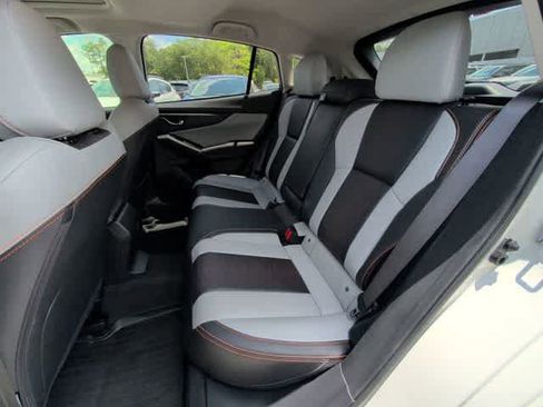 Certified 2023 Subaru Crosstrek 2.5i Limited w/ Moonroof Package AWD/4WD image 18