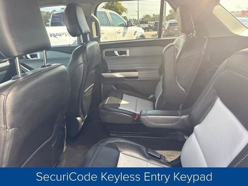 Certified 2024 Ford Explorer XLT w/ Equipment Group 202A RWD image 25