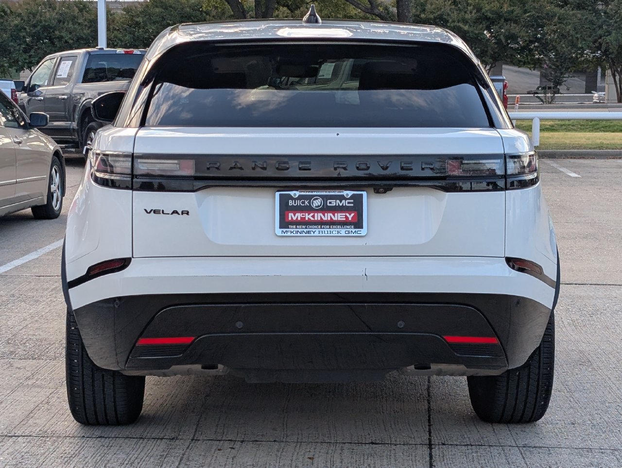 Used 2025 Land Rover Range Rover Velar Dynamic SE AWD/4WD image 5