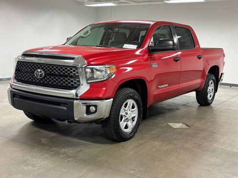 Used 2020 Toyota Tundra SR5 w/ SR5 Leather Package AWD/4WD image 1