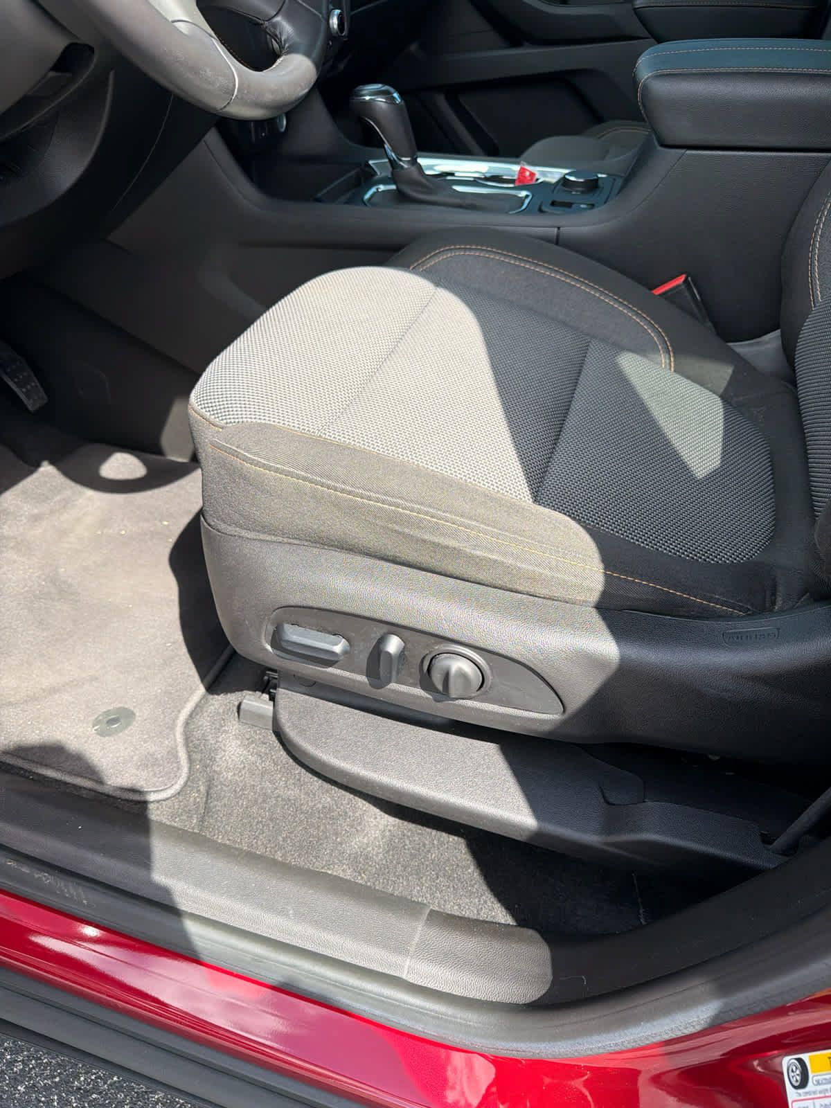 Used 2018 Chevrolet Traverse LT FWD image 28