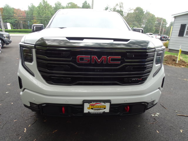 Used 2024 GMC Sierra 1500 AT4 w/ Technology Package AWD/4WD image 25