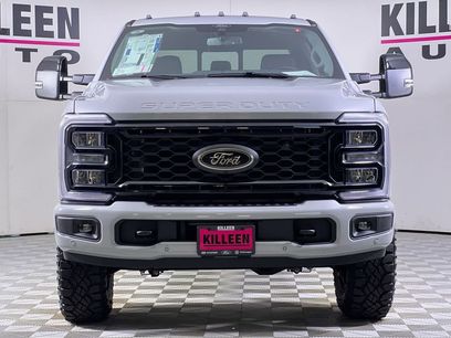 New 2026 Ford F250 Lariat w/ Tremor Off-Road Package