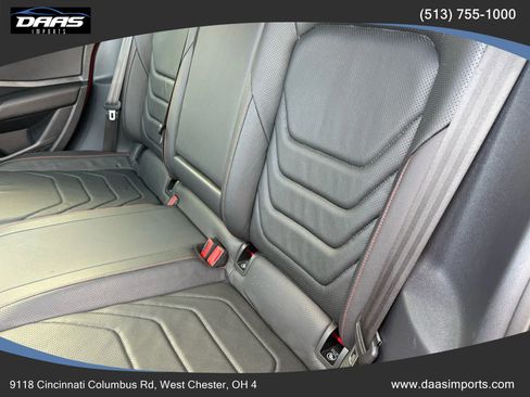 Used 2021 Volkswagen Jetta GLI Autobahn w/ GLI Autobahn Black Package image 18