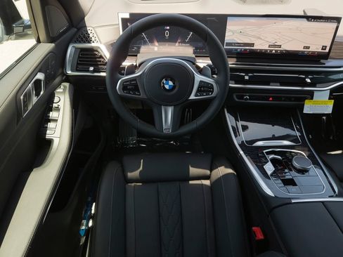 New 2026 BMW X5 xDrive40i w/ M Sport Package AWD/4WD image 15