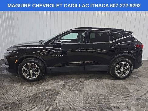 Used 2024 Chevrolet Blazer LT AWD/4WD image 5