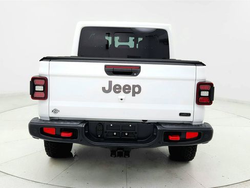Used 2020 Jeep Gladiator Rubicon AWD/4WD image 4