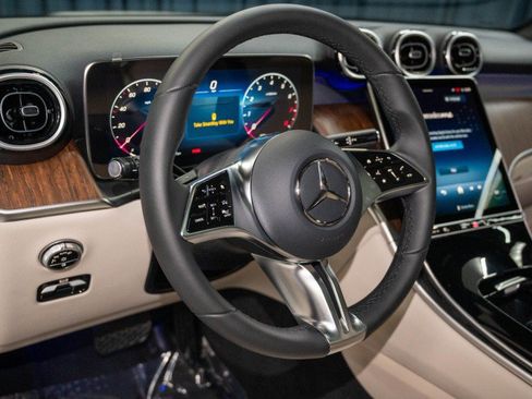 New 2027 Mercedes-Benz GLC 300 image 15