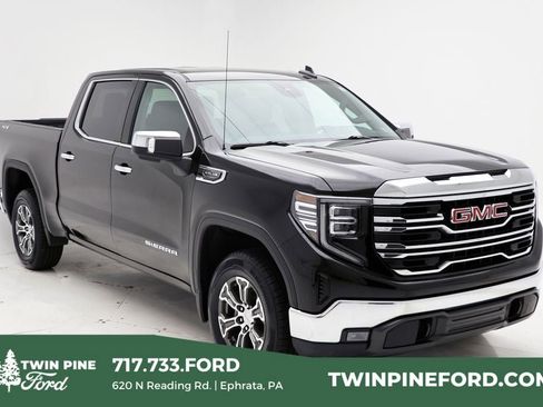 Used 2025 GMC Sierra 1500 SLT AWD/4WD image 1