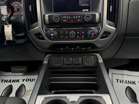 Used 2015 GMC Sierra 1500 SLE w/ SLE Value Package AWD/4WD image 12