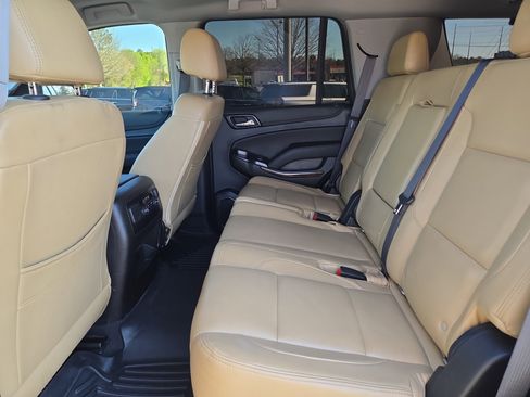 Used 2019 Chevrolet Tahoe LS image 15