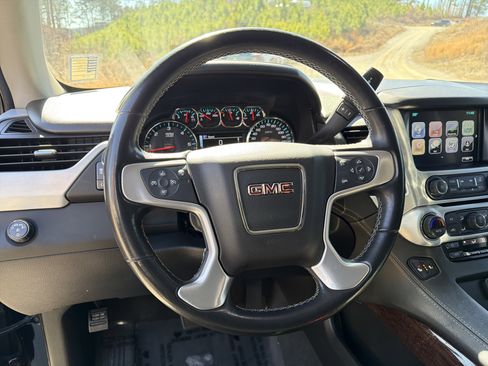 Used 2020 GMC Yukon XL SLT w/ Value Plus Edition image 25