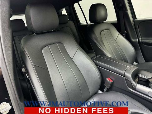 Used 2022 Mercedes-Benz GLB 250 4MATIC image 20