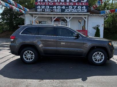 Used 2019 Jeep Grand Cherokee Laredo