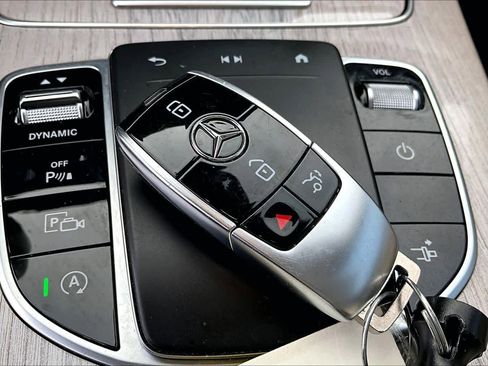 Used 2023 Mercedes-Benz E 450 Coupe image 14