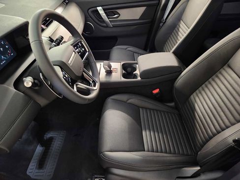 New 2026 Land Rover Discovery Sport Landmark AWD/4WD image 14
