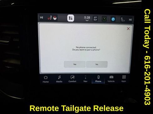 Used 2022 RAM 1500 Laramie w/ Sport Appearance Package image 18