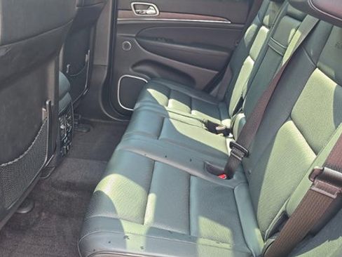 Used 2018 Jeep Grand Cherokee Summit w/ Skid Plate Group AWD/4WD image 13
