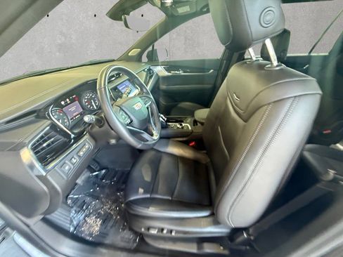 Certified 2023 Cadillac XT6 Premium Luxury w/ Technology Package FWD image 23
